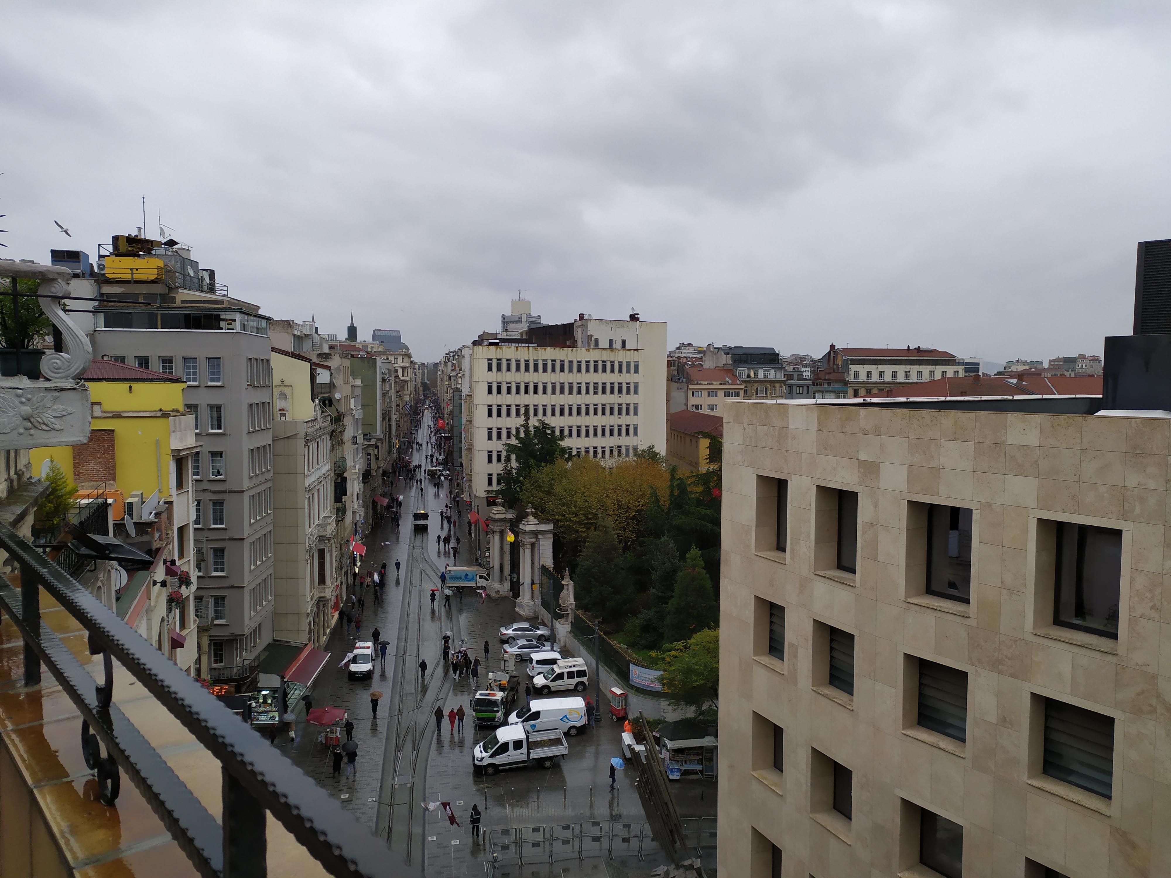 Golden Street Hotel — Foto’s 1